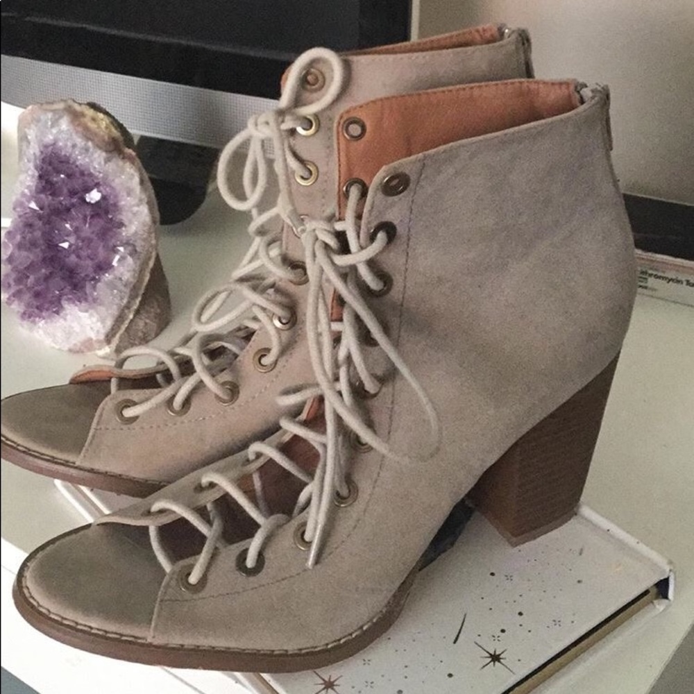 heels